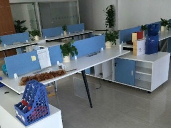 图 龙华民治观澜出一批二手办公家具 二手办公桌等 深圳办公用品